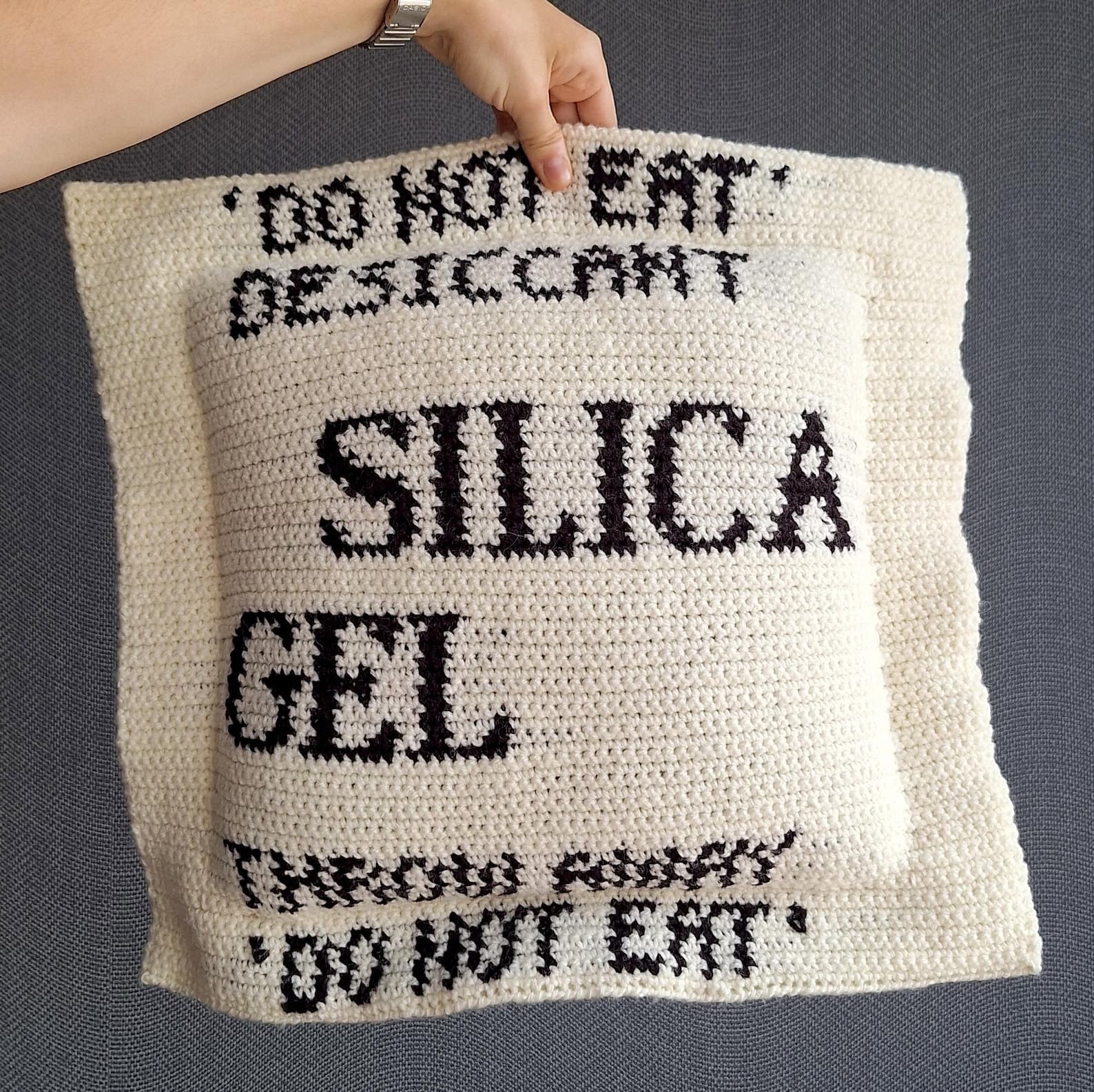 Silica gel pillow